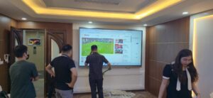 Dịch vụ cho thuê màn hình tương tác ngắn ngày – Nhanh, tiện, tiết kiệm